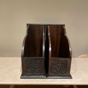 Wooden magazine file